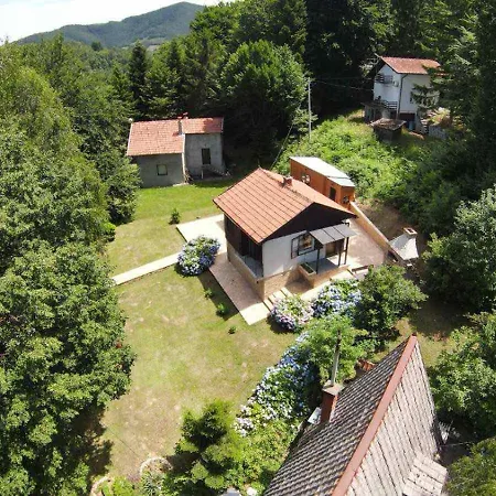 Planinska Vikendica 度假居 鲁德尼克