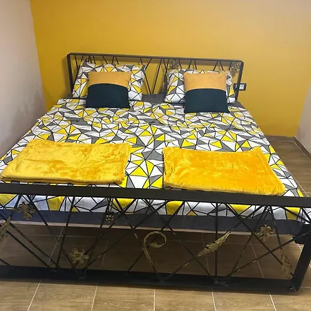 Planinska Vikendica 度假居 鲁德尼克